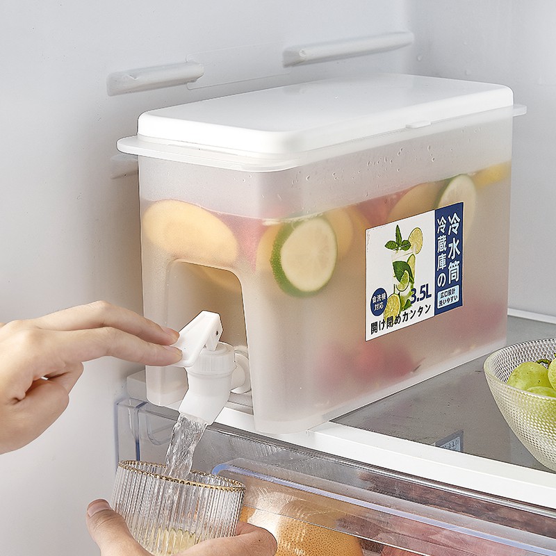 bình nhựa đựng nước tủ lạnh