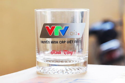 ly thủy tinh in logo